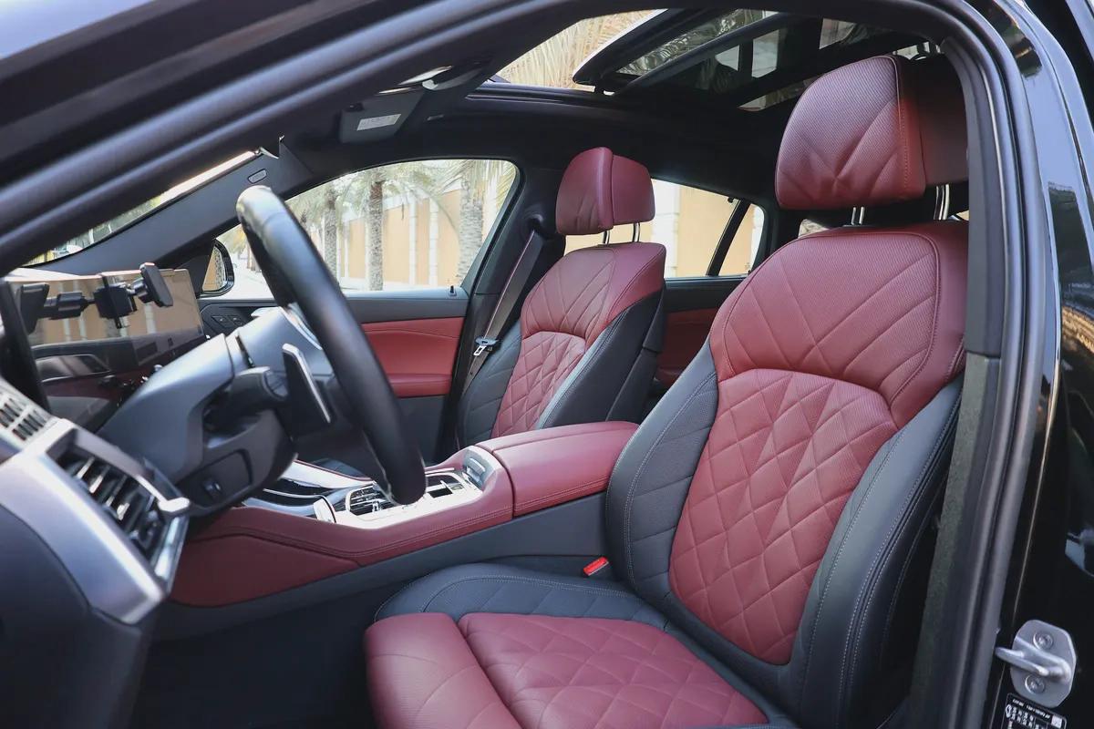 BMW X6 -Xdrive40i M SPORT-2024-65000KM-GCC SPECS-UNDER WARRANT-EXCELLENT CONDITION-13-13