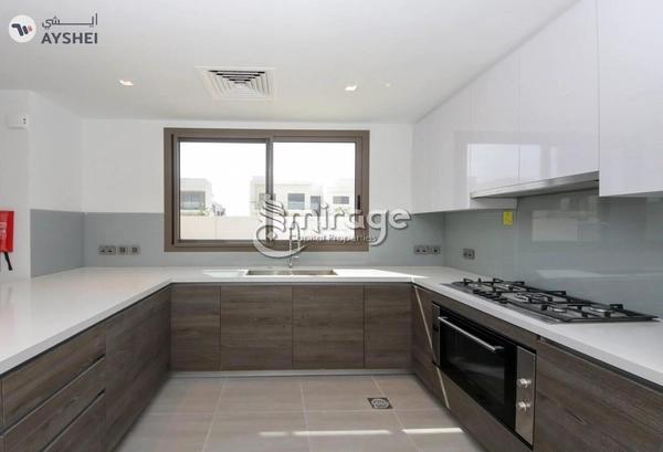 TOWNHOUSE FOR SALE IN ASPENS, YAS ACRES