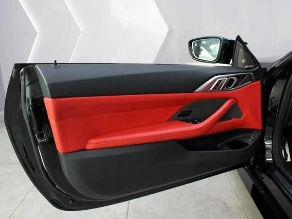 2022 - BMW M4 Competition - V6