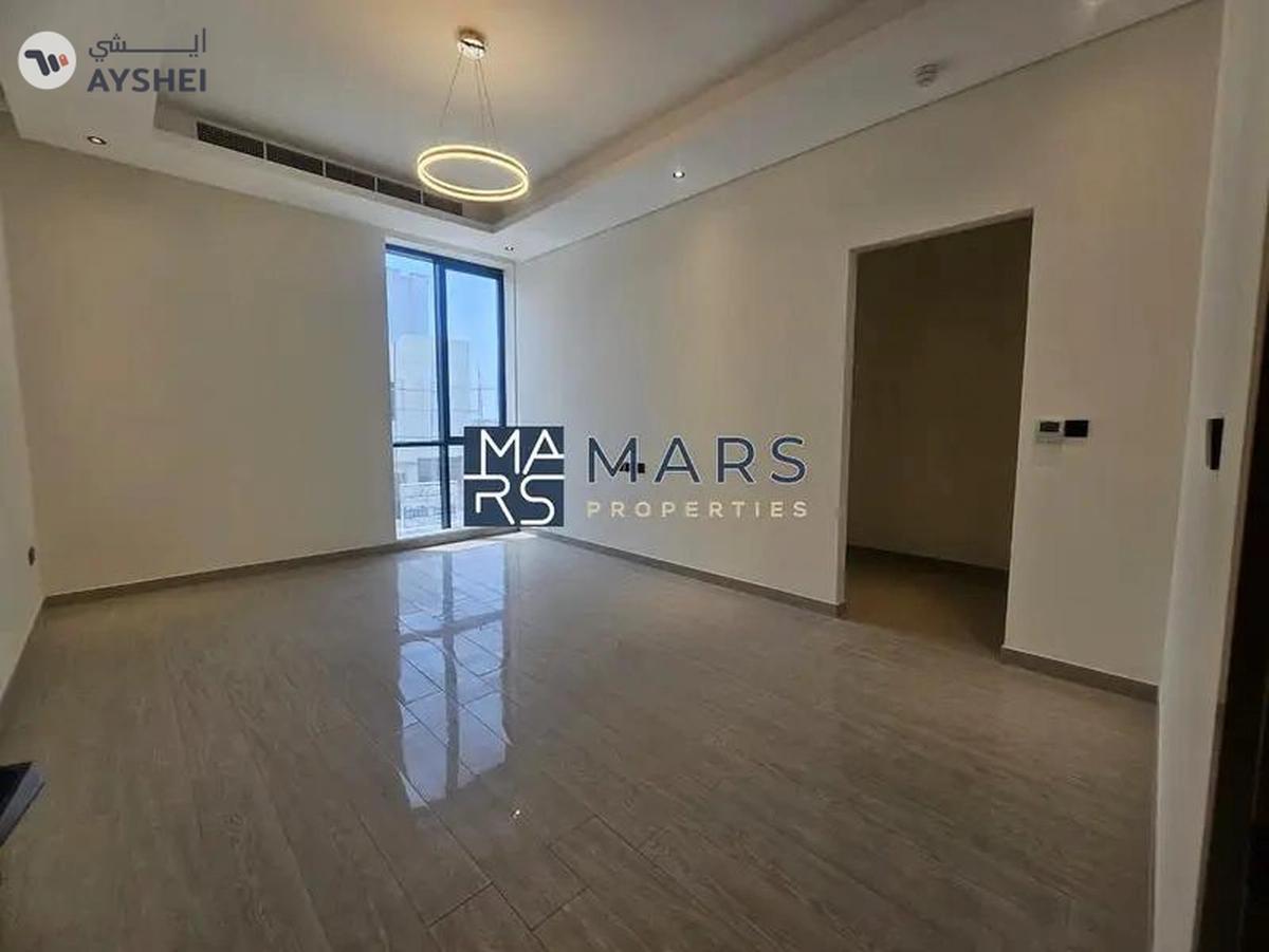 Villa-5 bedrooms in Al Hoshi – Close to the Main Entrance of the Area-2-2