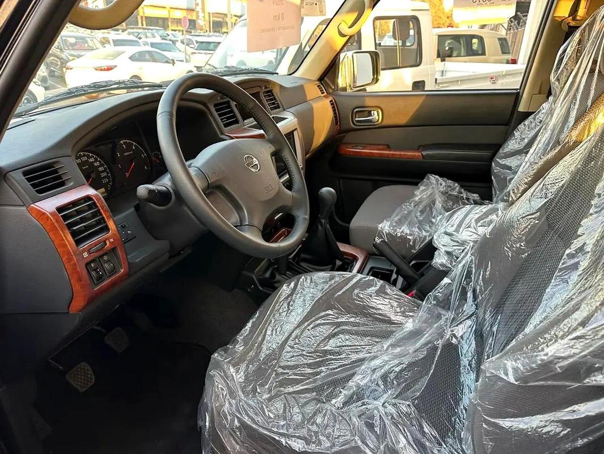 Nissan Safari Astoora 2024 0km Manual Transmission-5-5