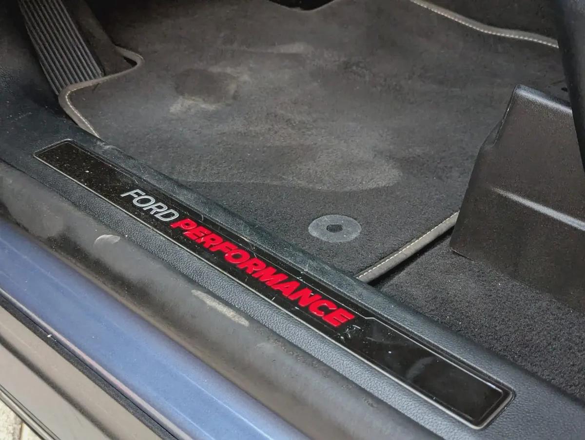 FORD EXPLORER 2021 ST FULL OPTION GCC ORIGINAL PAINT IN EXCELLENT CONDITION-10-10