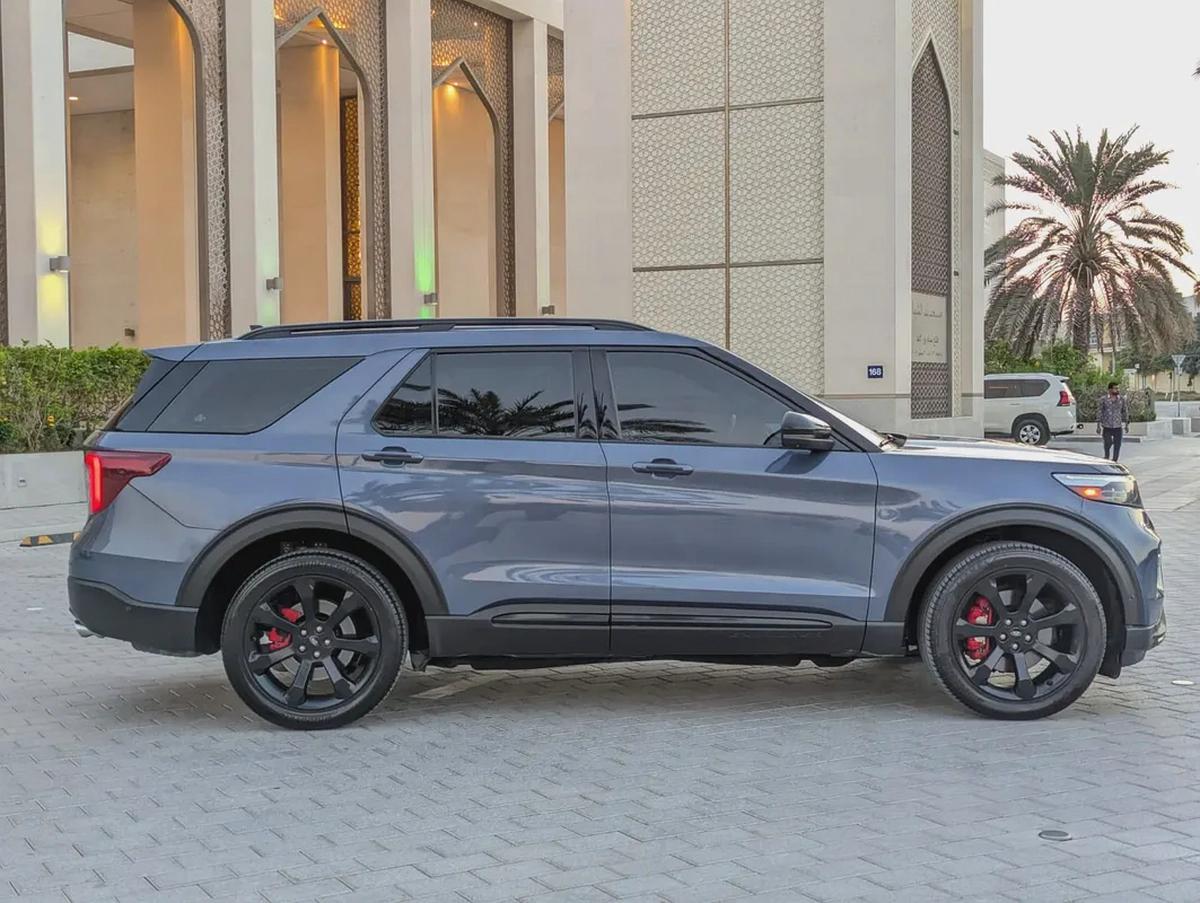 FORD EXPLORER 2021 ST FULL OPTION GCC ORIGINAL PAINT IN EXCELLENT CONDITION-17-17