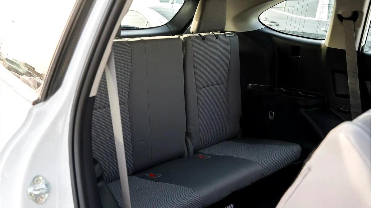 2026 Toyota Highlander LE 2.5 AT Hybrid-5-5