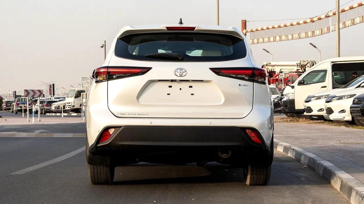 2026 Toyota Highlander LE 2.5 AT Hybrid-10-10