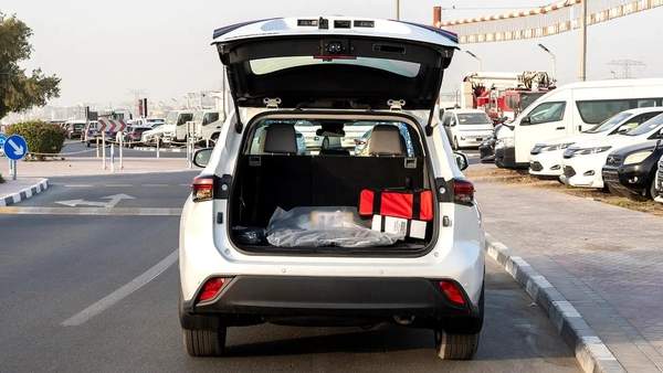 2026 Toyota Highlander LE 2.5 AT Hybrid