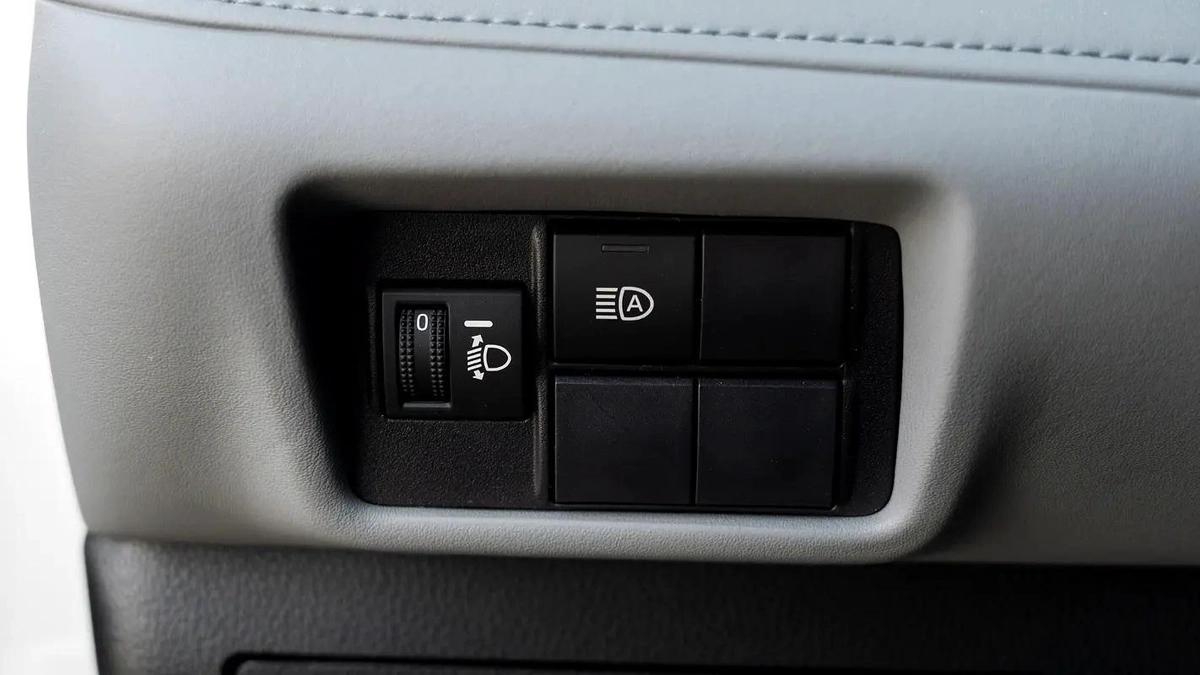 2026 Toyota Highlander LE 2.5 AT Hybrid-14-14