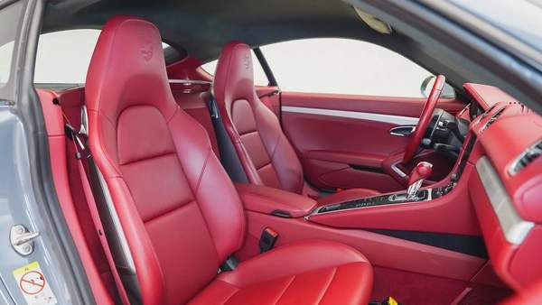 Special Offer | AED 5,725 PM | Porsche Warranty 2027 | 718 Cayman GTS 4.0