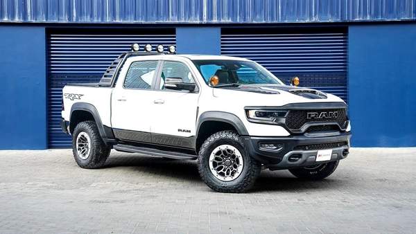 RAM 1500 TRX V8