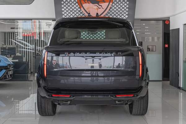 Range Rover Vogue P530 Autobiography | | GCC Specs | V8 | Full Options | 2026 (Export)