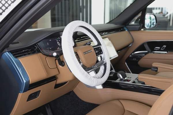 Range Rover Vogue P530 Autobiography | | GCC Specs | V8 | Full Options | 2026 (Export)