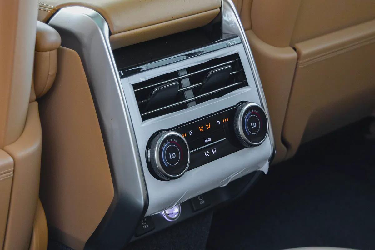 Range Rover Vogue P530 Autobiography | | GCC Specs | V8 | Full Options | 2026 (Export)-17-17