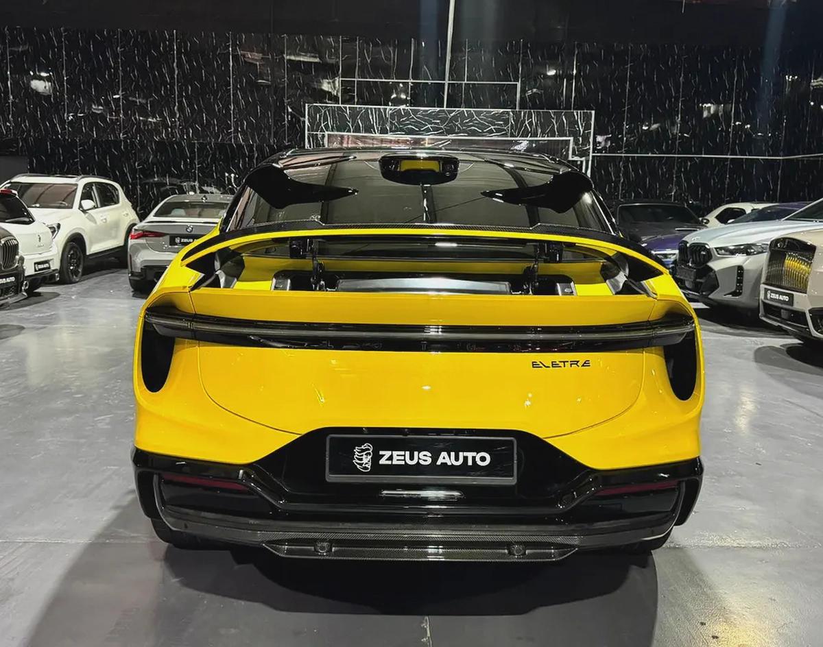 Lotus Eletre 2024 GCC specs for 450,000.00 AED-5-5