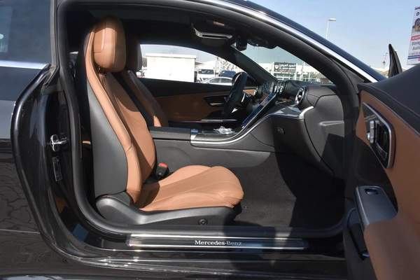 MERCEDES BENZ CLE200 2026 | BLACK